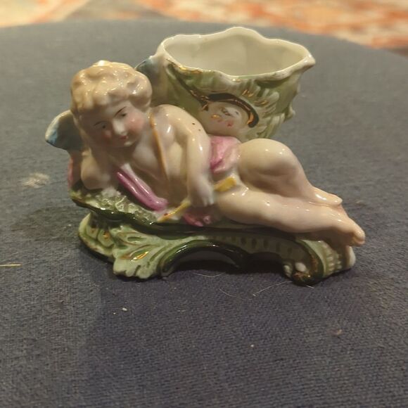 Vintage lefton style cherub trinket dish or bud base, planter - Picture 2 of 8